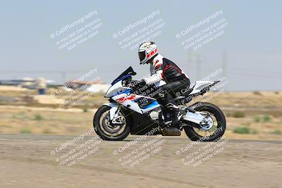 media/Sep-01-2025-Lets Ride (Mon) [[4370d11284]]/B Group/1220pm (Wheelie Bump)/